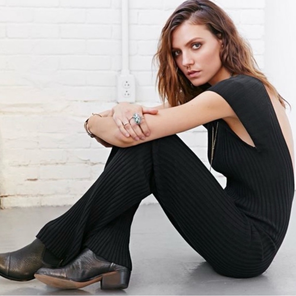 Knitz For Love And Lemons+Urban Outfitters Black Ribbed Jumpsuit Flared, S Tall